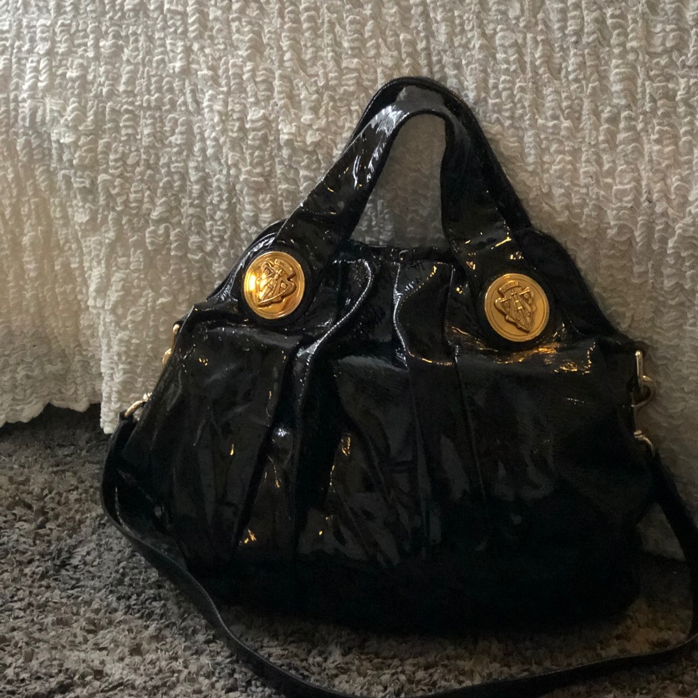 Extra Large Gucci Hysteria in black Patent leather , long shoulder strap